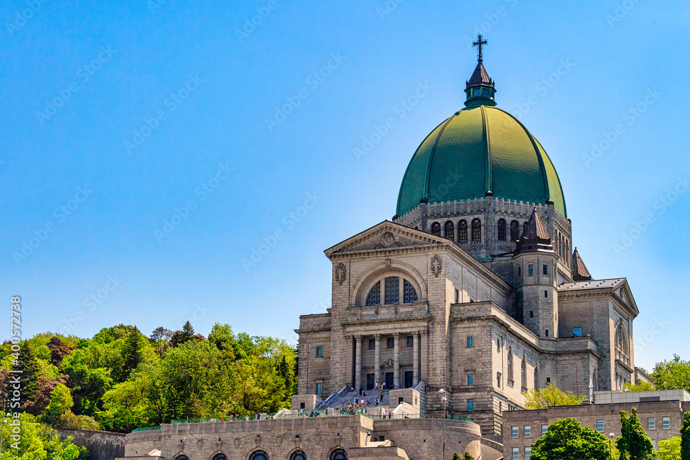 Fototapeta premium Saint Joseph Oratory in Montreal, Canada