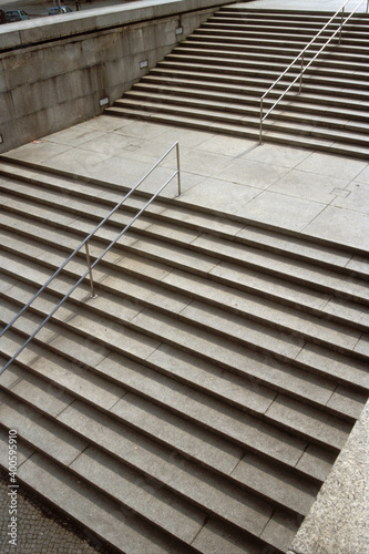 Treppe an der Neuen National-Galerie, Berlin © lotharnahler