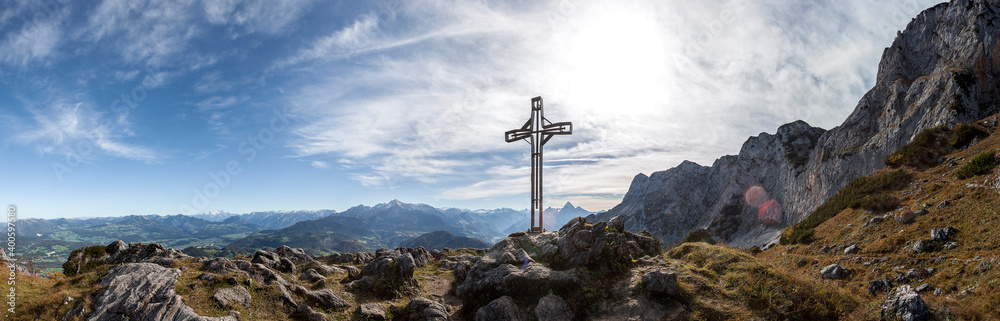 Panorama view of Heubergkopf mountain, Toni Lenz hut, Untersberg moutain, Bavaria, Germany