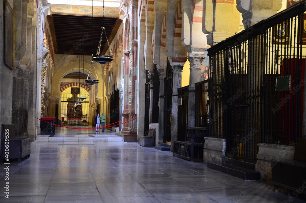 Fototapeta premium Interior of The Cathedral and former Great Mosque of Cordoba