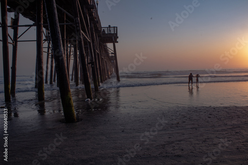 Wallpaper Mural Glossy Waves Torontodigital.ca