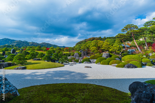 The great Artistic Garden in Japan. Living Japanese Paintings.