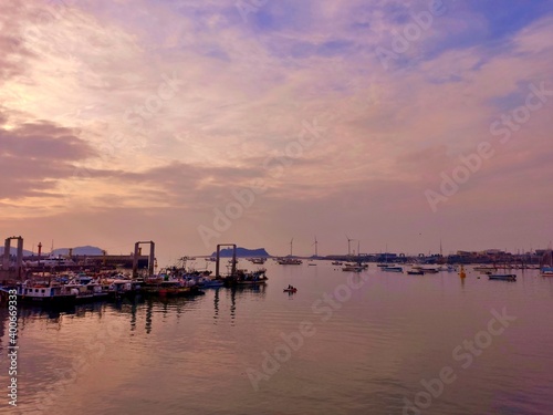 sunset in the harbor © Kang Sunghee