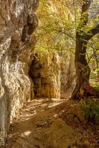 The mountainous area is an area for recreation and travel on a Sunny summer day.