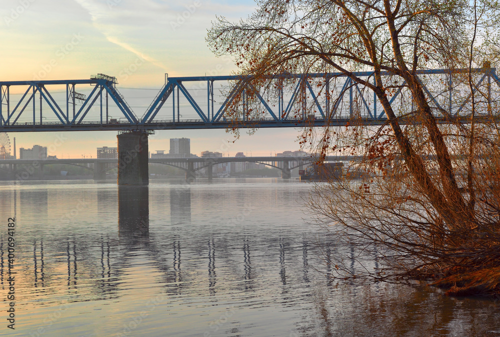 Fototapeta premium Bridges over the Ob in Novosibirsk