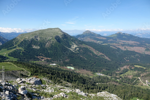 Zanggen, Schwarzhorn und Weisshorn in den Eggentaler Alpen photo