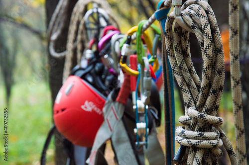 equipment for industrial mountaineering in the forest