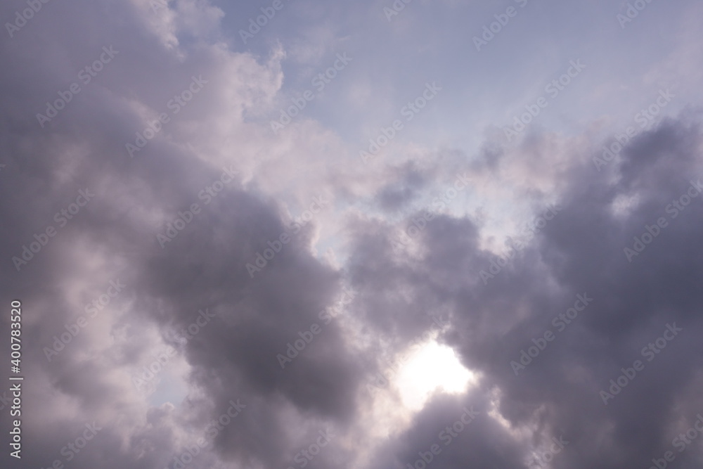 青空と光る雲 青空と光る雲