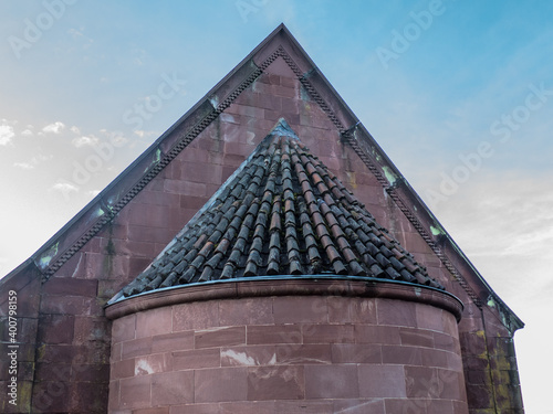 Schäden an historischem Ziegel Dach