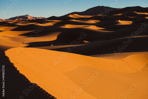 Wydmy piaskowe na Saharze  Maroko  2017r.