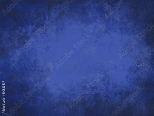 Sfondo blu scuro viola sbiadito al centro. Web banner astratto texture muro grunge