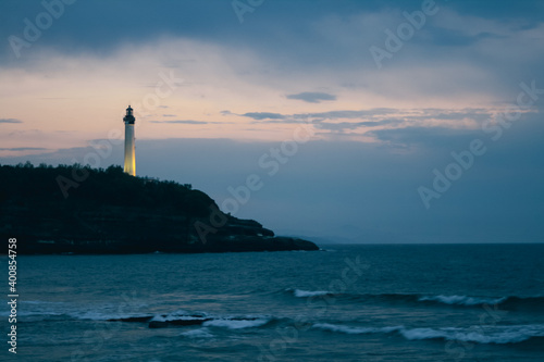 phare de Biarritz dans le pays basque en France © jef 77
