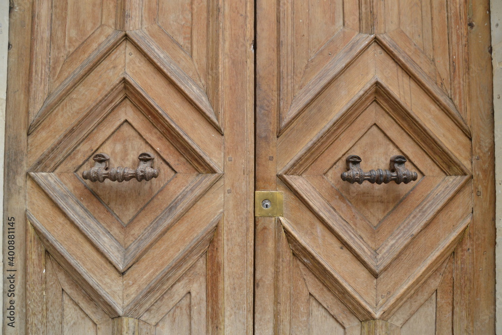 Porte Parisienne Porte Parisienne