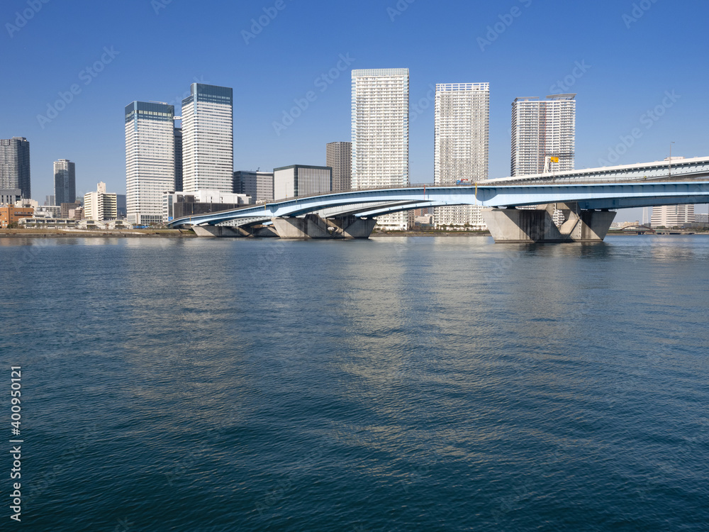 東京港と晴海大橋