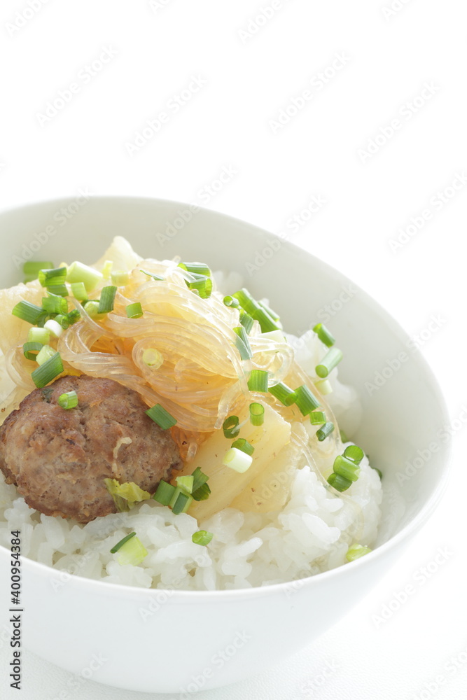 Chinese food, meat ball and glass noodles simmered with Chinese cabbage on rice
Chinese food, meat ball and glass noodles simmered with Chinese cabbage on rice