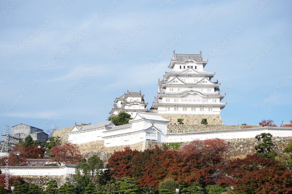 Himeji Castle (Himejijo) in Autumn, Hyogo prefecture, Japan - 姫路城 秋の風景 兵庫県 姫路市 日本 Himeji Castle (Himejijo) in Autumn, Hyogo prefecture, Japan - 姫路城 秋の風景 兵庫県 姫路市 日本
