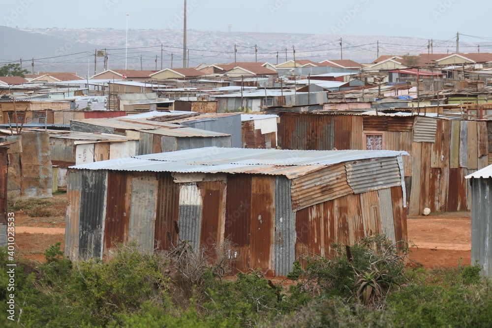 Townships bei Uitenhage, Südafrika. Ab 1985 wurde Uitenhage das Zentrum des Widerstands gegen die Apartheid in Südafrika. Townships bei Uitenhage, Südafrika. Ab 1985 wurde Uitenhage das Zentrum des Widerstands gegen die Apartheid in Südafrika.