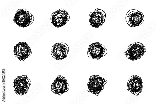 Set of hand-drawn circles in grunge style. Collection of sketchy round forms, original bubbles. Freehand Drawing. Simple art line design elements.