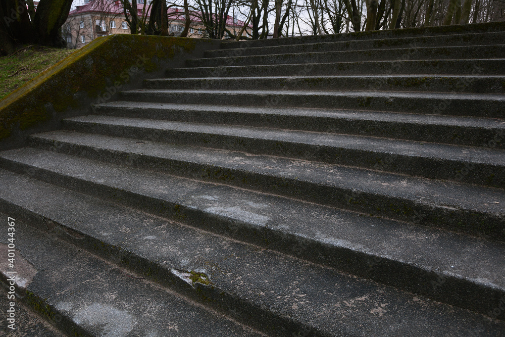 Obraz premium Stone staircase in the foreshortening. Steps close up