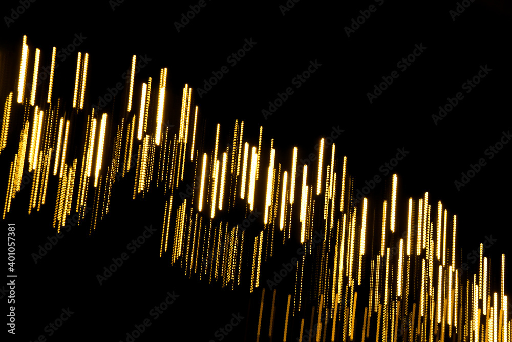 Stäbe aus Licht - Die abstrakte Darstellung einer weihnachtlichen Beleuchtung zaubert schöne stabförmige Formen aus Licht. Malen mit Licht ist eine kreative, experimentelle Art der Fotografie Stäbe aus Licht - Die abstrakte Darstellung einer weihnachtlichen Beleuchtung zaubert schöne stabförmige Formen aus Licht. Malen mit Licht ist eine kreative, experimentelle Art der Fotografie