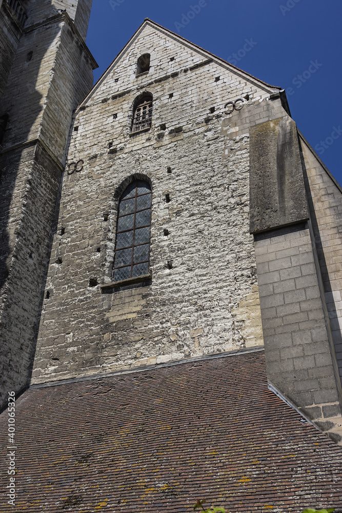 Troyes Church of Sainte-Madeleine is perhaps oldest and certainly one of most beautiful. It mentioned as early as 1157 and its construction dates from 1120. Troyes, Aube Champagne-Ardenne, France.