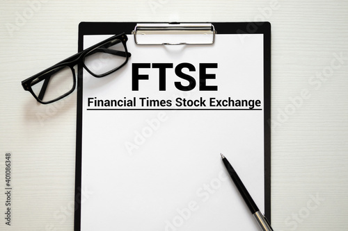 Financial accounting stock market graphs analysis