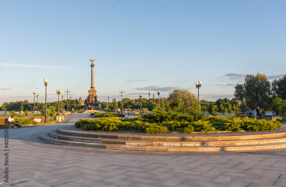 Fototapeta premium Yaroslavl, view of the monument in honor of the millennium of Yaroslavl, photo was taken on a sunny summer day