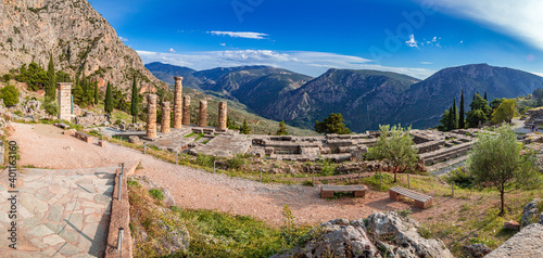 Temple of Apollon in Anxient Delphi photo