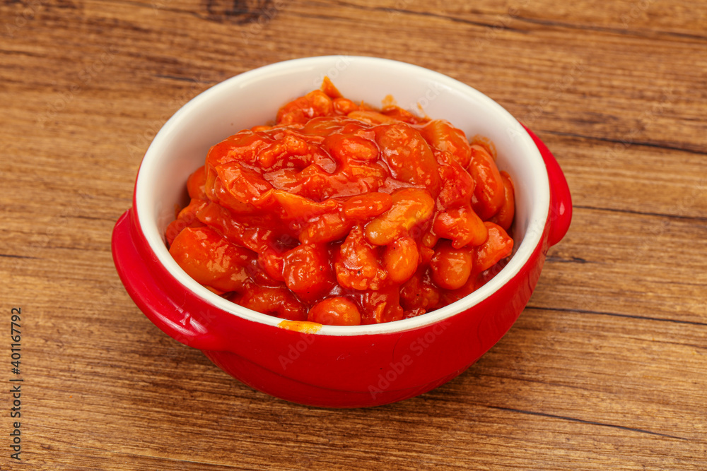Baked kidney with tomato and pepper Baked kidney with tomato and pepper