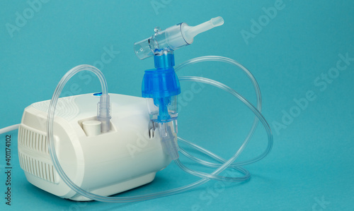 Nebulizer, device for carrying out inhalation using ultra-small dispersed nebulization of a medicinal substance. used in the treatment of cystic fibrosis, bronchial asthma and respiratory