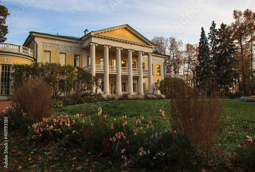 The main house of the estate is Gorki Leninskie. Moscow oblast