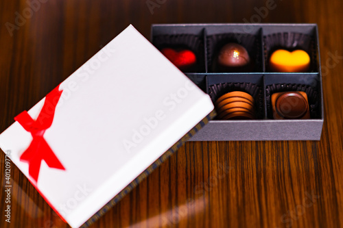チョコレート　箱入り　【バレンタイン】