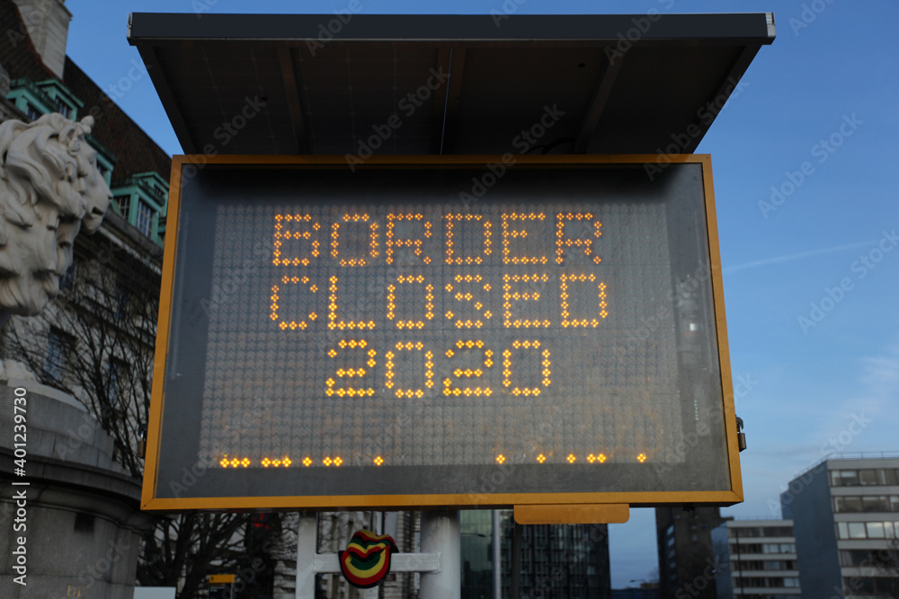 Obraz premium Border Closed 2020