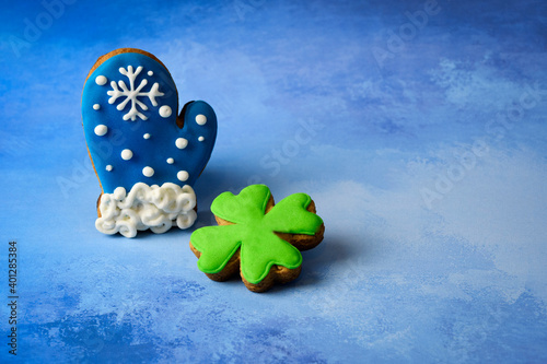 decorated gingerbread biscuits from winter themes