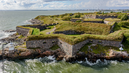 Obraz na plátně Star-shaped bastion walls of Suomenlinna fortress at Kustaanmiekka island