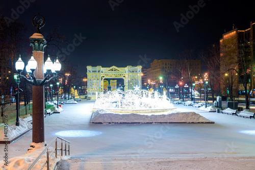 Obraz na płótnie Christmas in Moscow. Pushkinskaya Square in New Year's decoration in Moscow w salonie