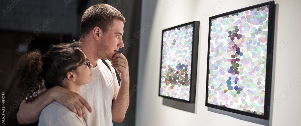 © guruXOX - Group of friends in modern art exhibition gallery hall contemplating artwork. Abstract painting © guruXOX - Group of friends in modern art exhibition gallery hall contemplating artwork. Abstract painting
