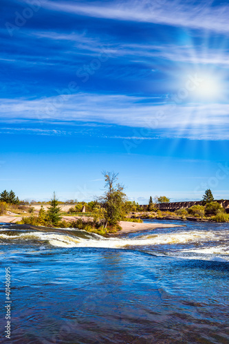 Plumose clouds and autumn sun photo