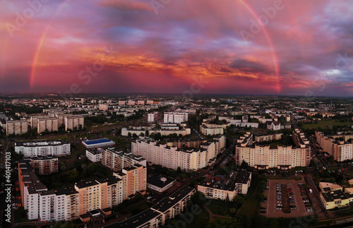 Tęcza po burzy nad miastem z drona  © MLPhoto