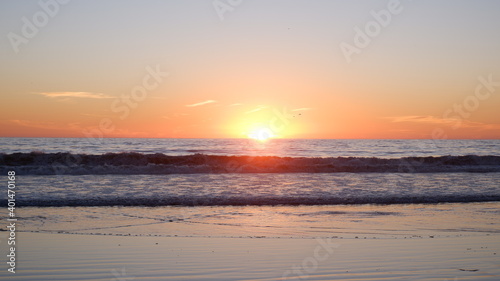 Fototapeta Naklejka Na Ścianę i Meble -  Sunset in Santa Monica Beach