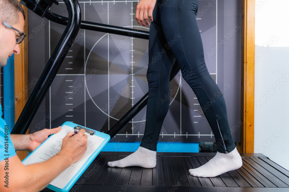 Fotografia Walking Gait Analysis on Treadmill