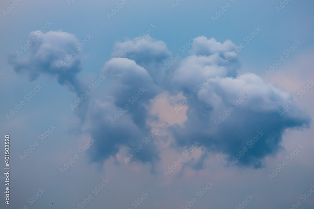 Fototapeta premium Bizarre blue clouds in the blue sky