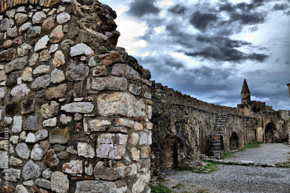 Vista de los principales monumentos de Grecia. Pueblo de Lepanto, donde luchó Miguel de Cervantes Saavedra.