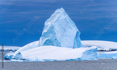 Images of ice bergs in Antartica photo