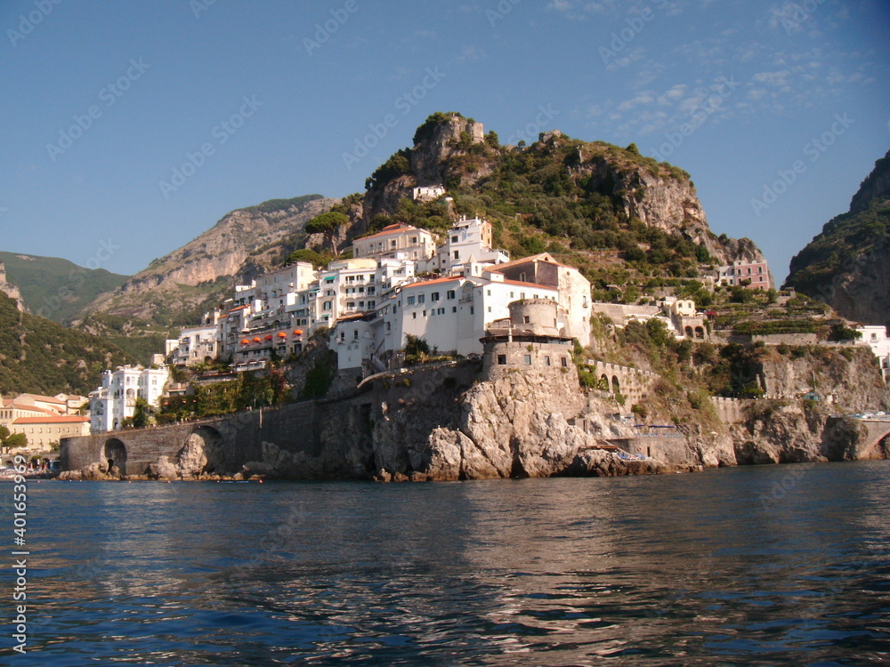 The marvelous beauty of the Amalfi coast with its blue sea and its enchanted places