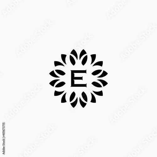monogram letter E logo design, fashion inspiration