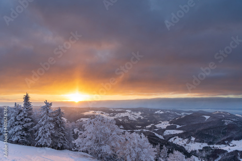 Belchen im Schwarzwald im Winter Sonnenaufgang © Volker Loche