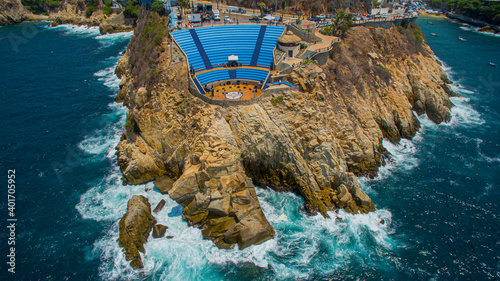 Cuadro en lienzo Vista aérea del anfiteatro de Sinfonía del Mar en Acapulco