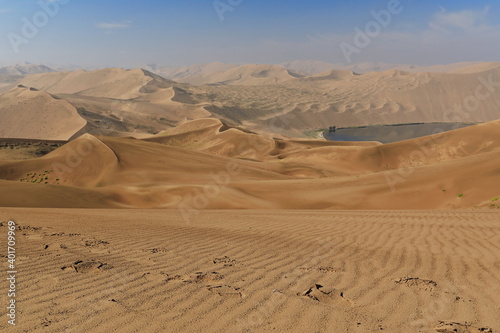 Megadunes overlooking Sumu Barun Jaran Lake S. W.shores-Badain Jaran Desert-Inner Mongolia-China-1180