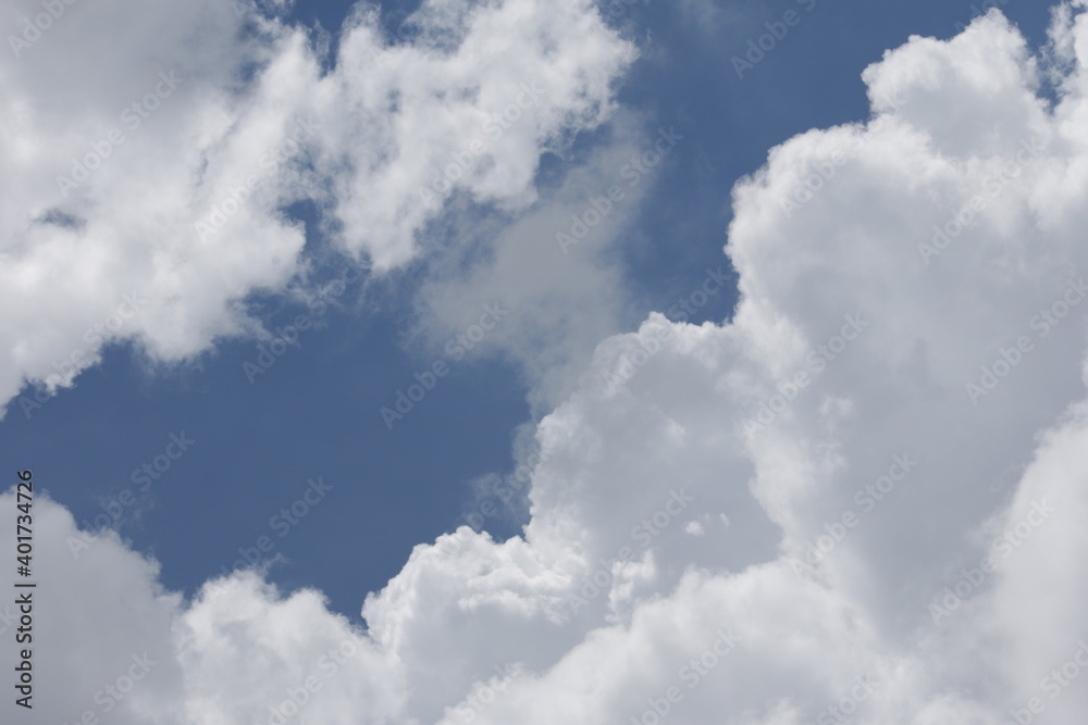 Obraz premium blue sky with clouds